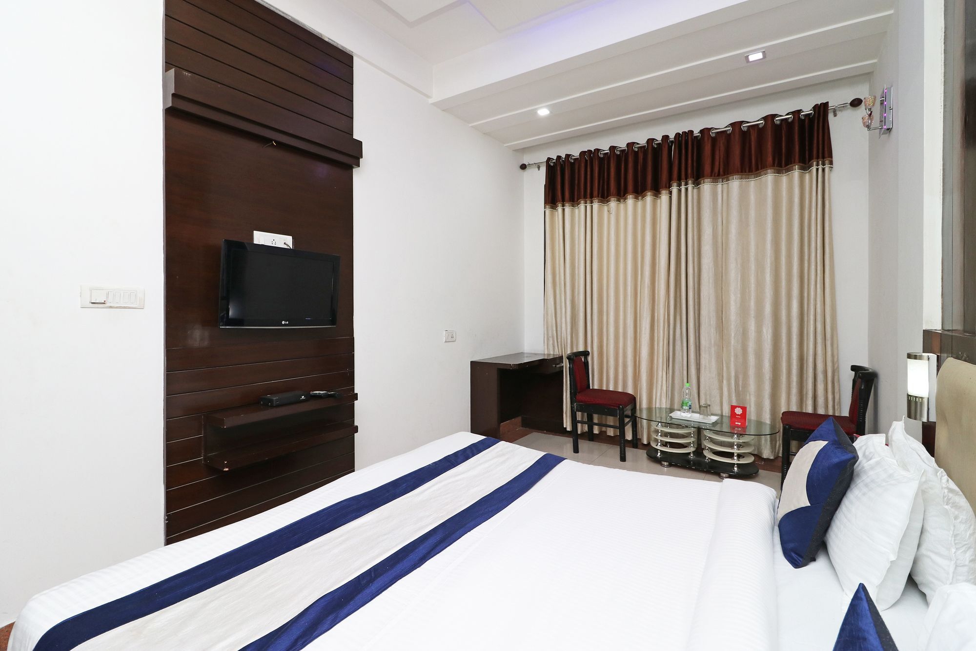 Oyo 9974 Hotel Taj Prince Agra  Exterior foto